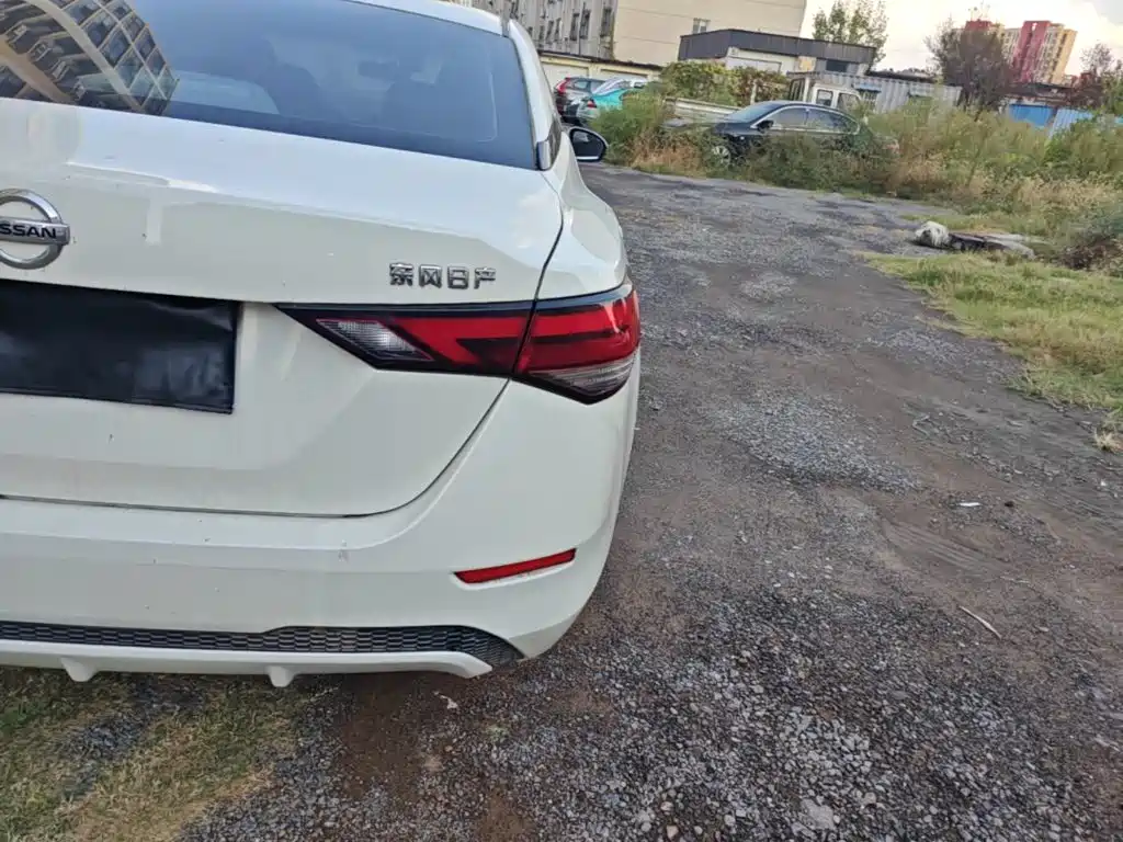 Nissan Sylphy — миниатюра 8