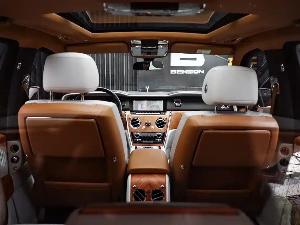 Rolls-Royce Cullinan 4-seat Edition, фото 22