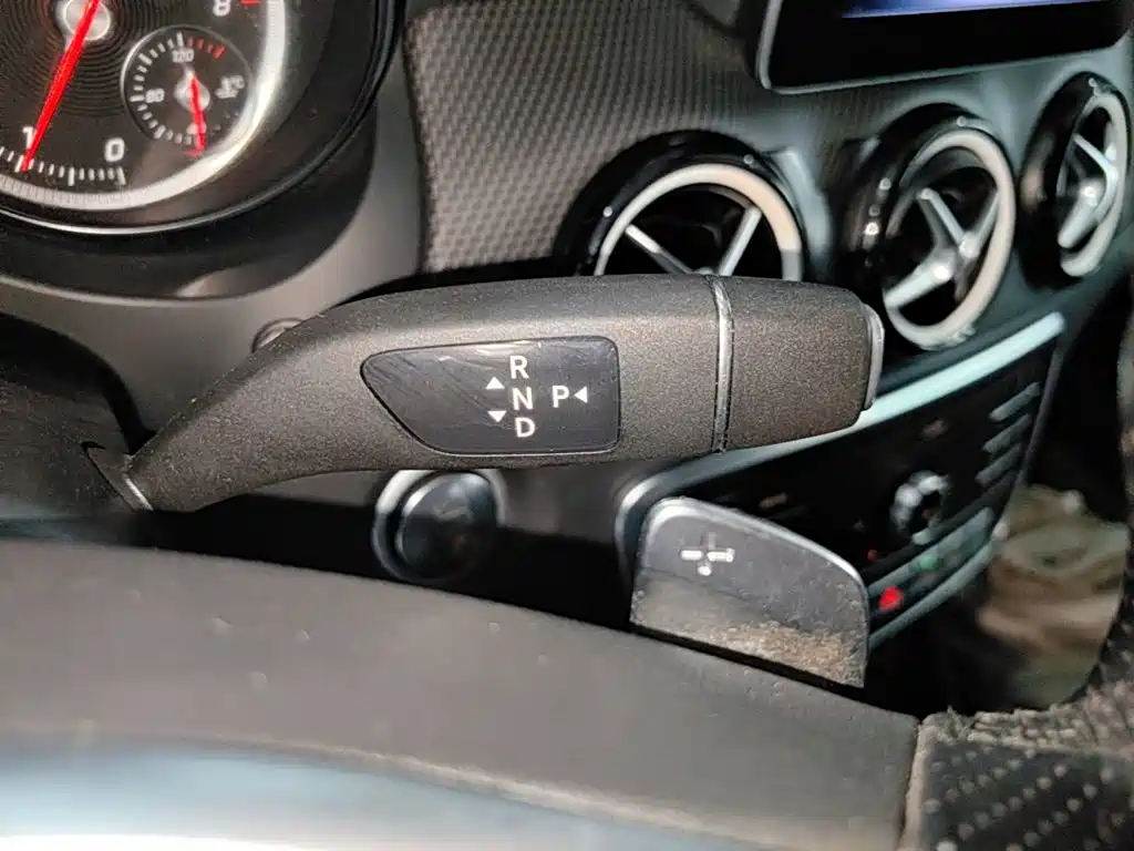 Mercedes-Benz GLA — миниатюра 14