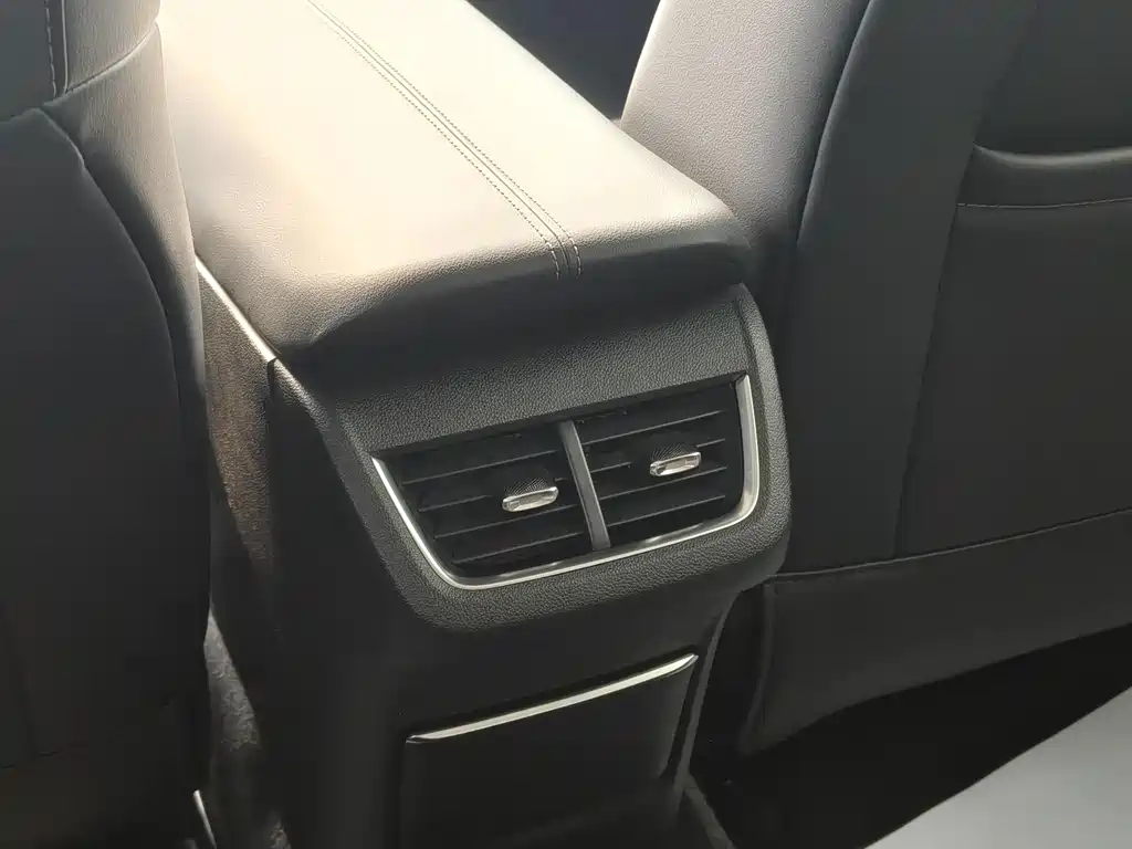 Buick LaCrosse — миниатюра 14