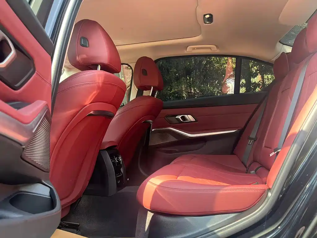 BMW 3 Series — миниатюра 6