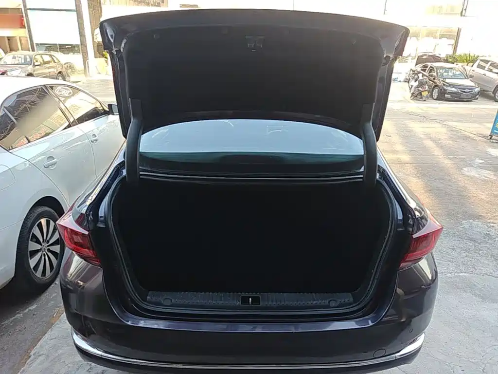 BAIC U7 — миниатюра 19
