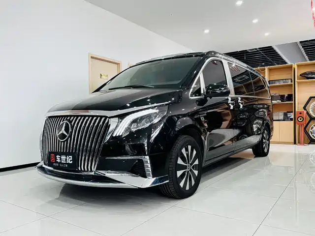 MERCEDES-BENZ VITO 2024
