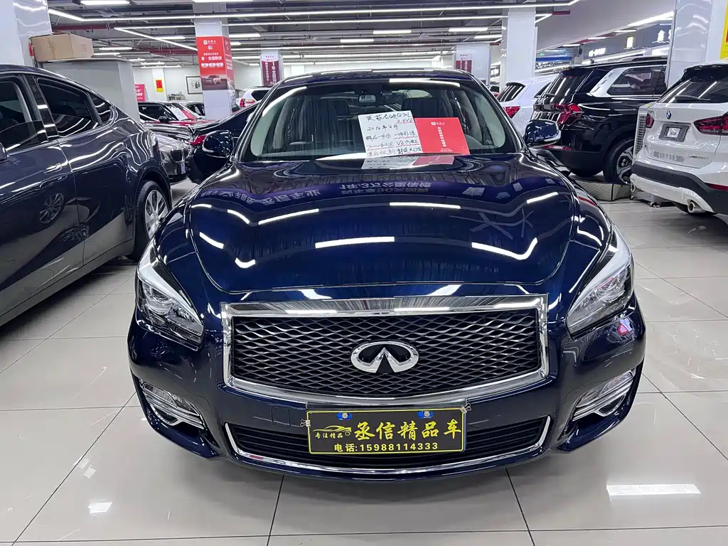 Infiniti Q70 — миниатюра 2