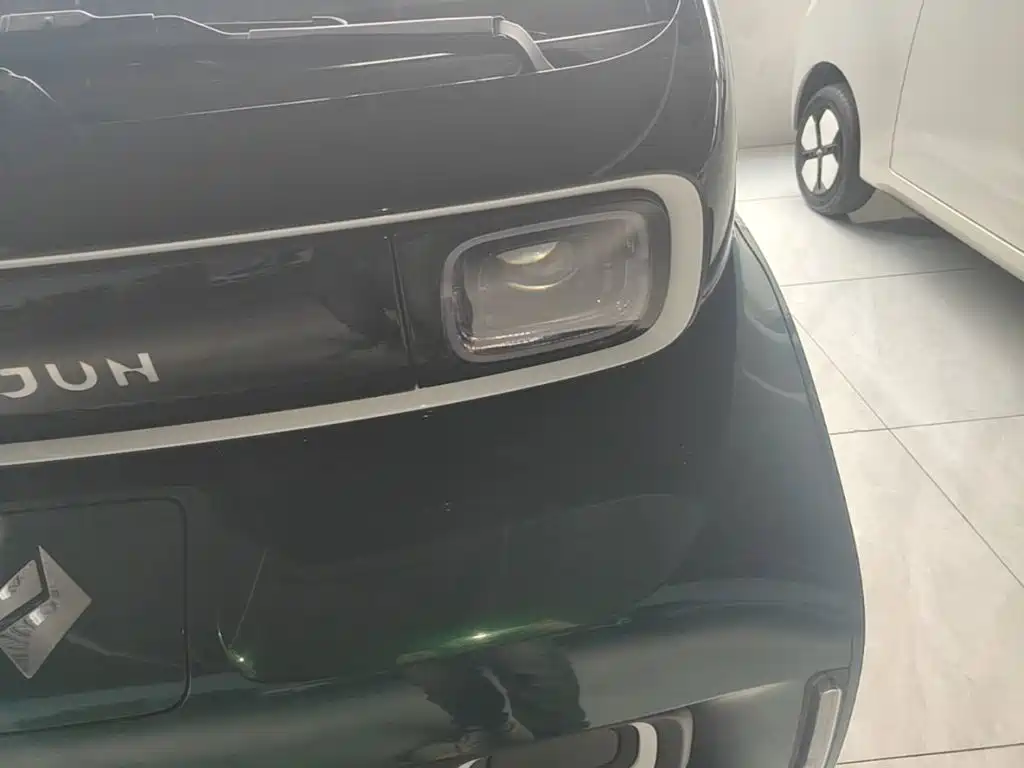 Baojun KiWi EV — миниатюра 24