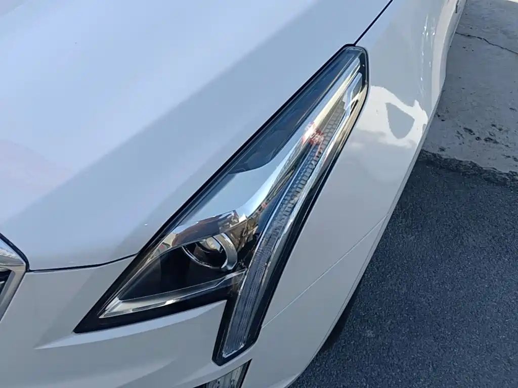 Cadillac XT5 — миниатюра 24
