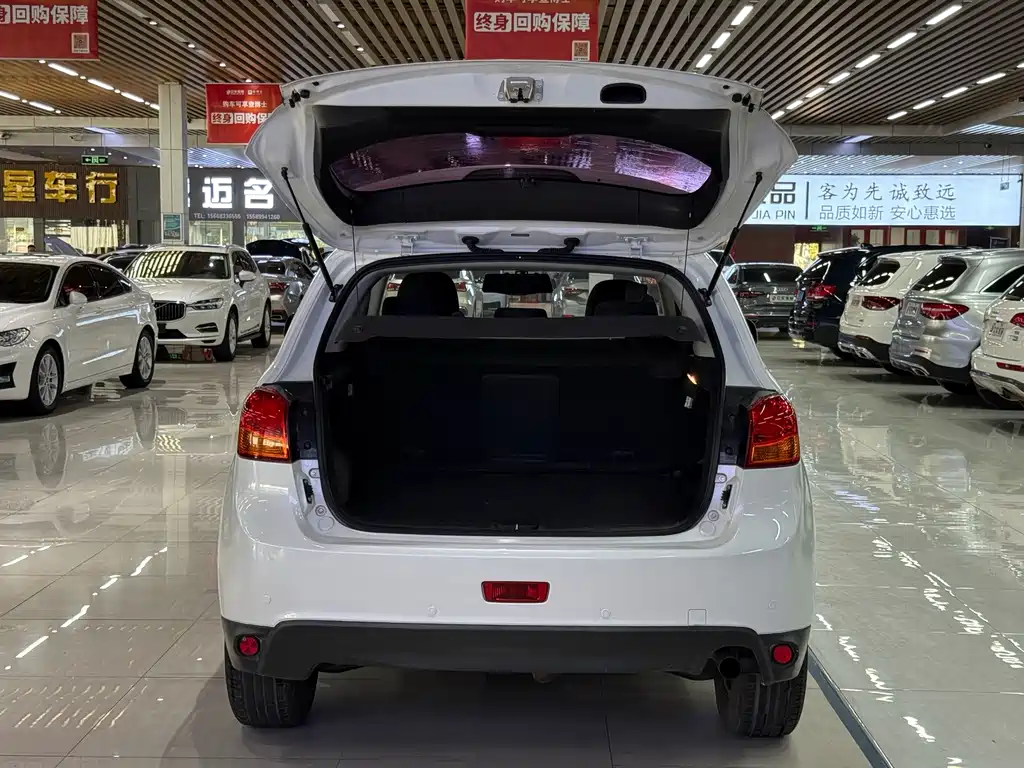 Mitsubishi ASX — миниатюра 19