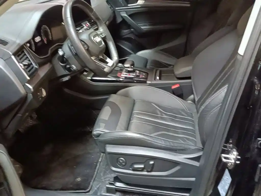 Audi Q5L — миниатюра 15