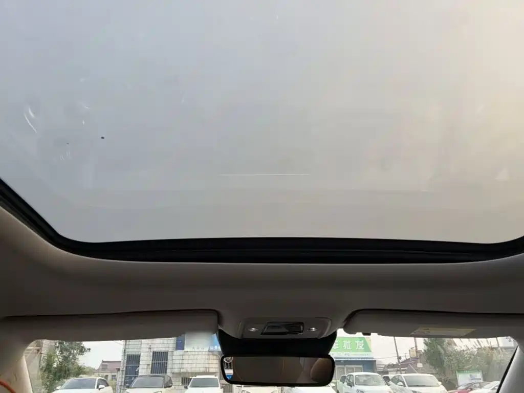 BYD Yuan Plus — миниатюра 18