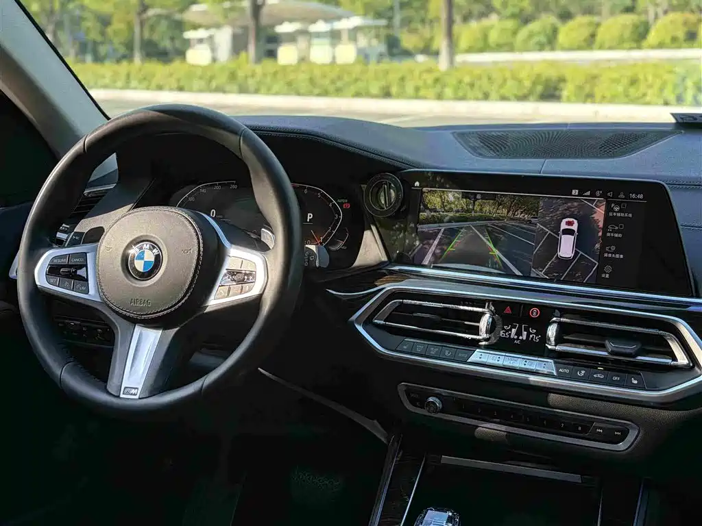 BMW X5 (Import) — миниатюра 18
