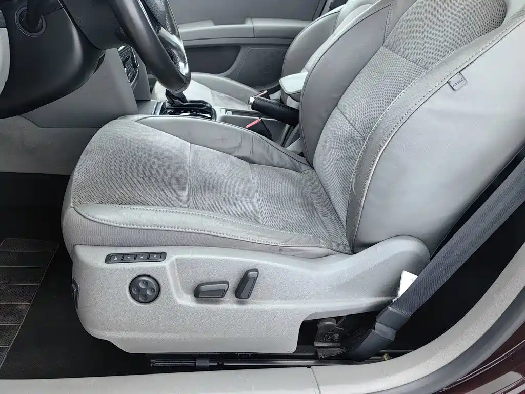 Skoda Superb — миниатюра 20