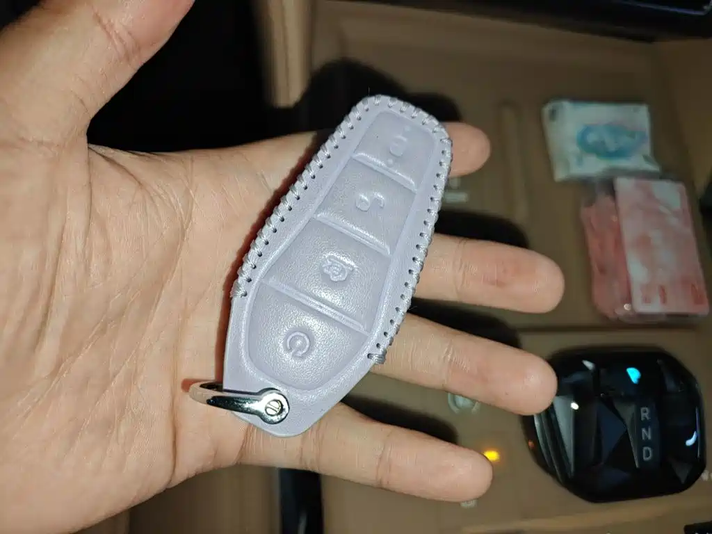 BYD L DM-i — миниатюра 12
