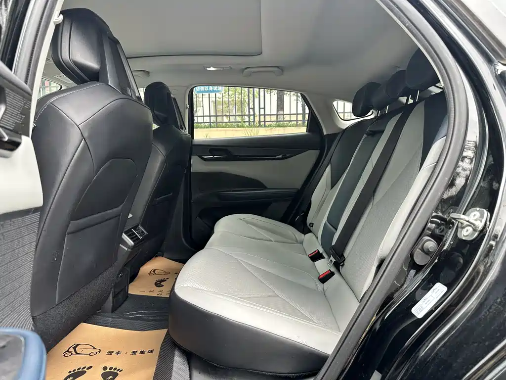 Changan UNI-V iDD — миниатюра 14