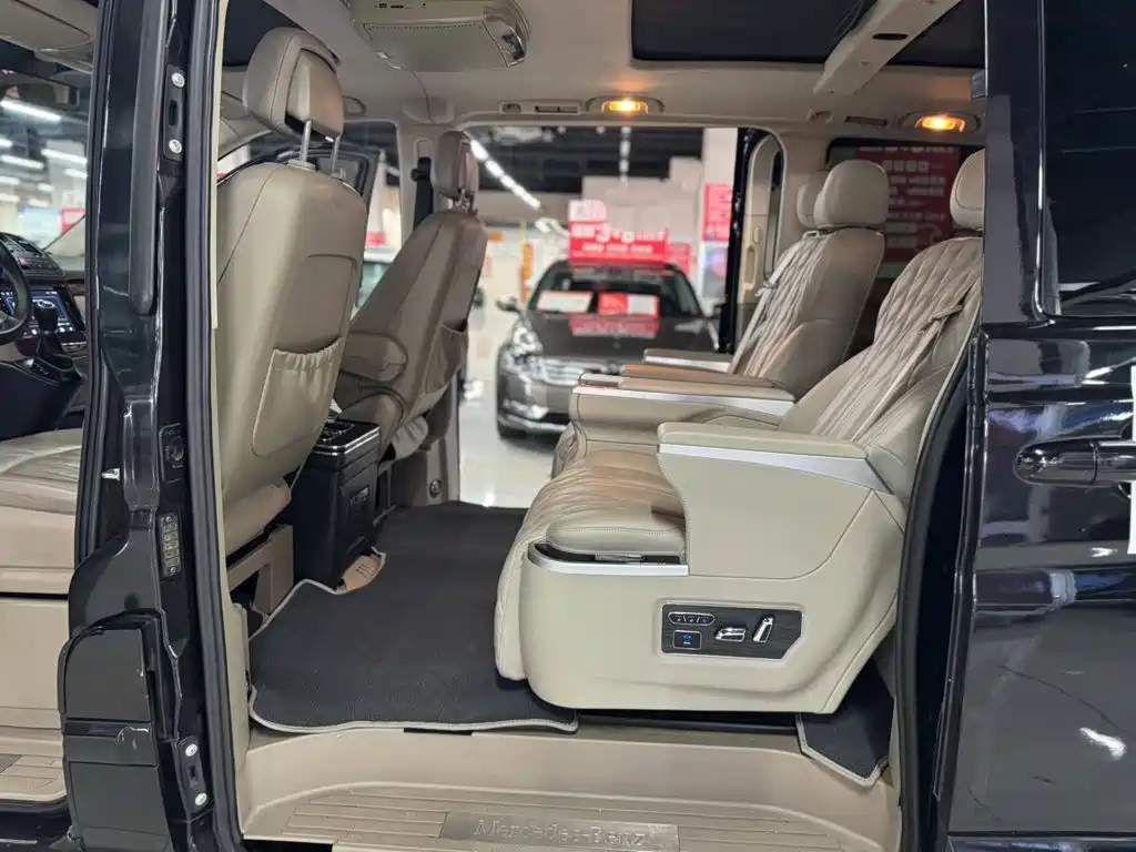 Mercedes-Benz Viano — миниатюра 6