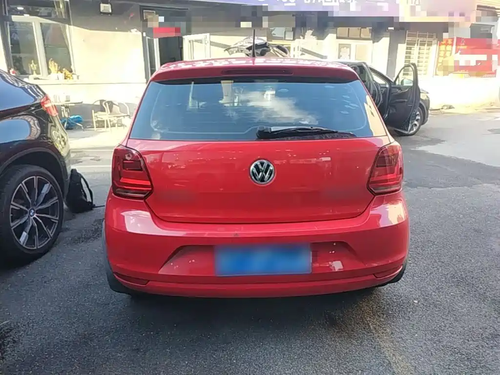 Volkswagen Polo — миниатюра 6