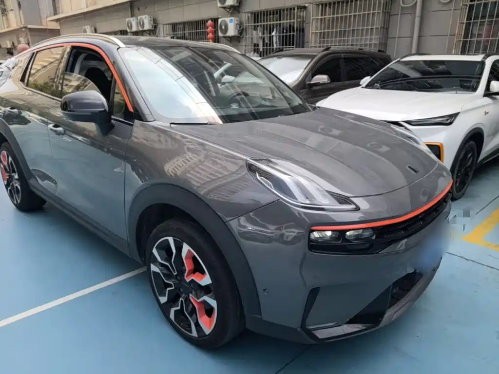 Lynk & Co 06 — миниатюра 4