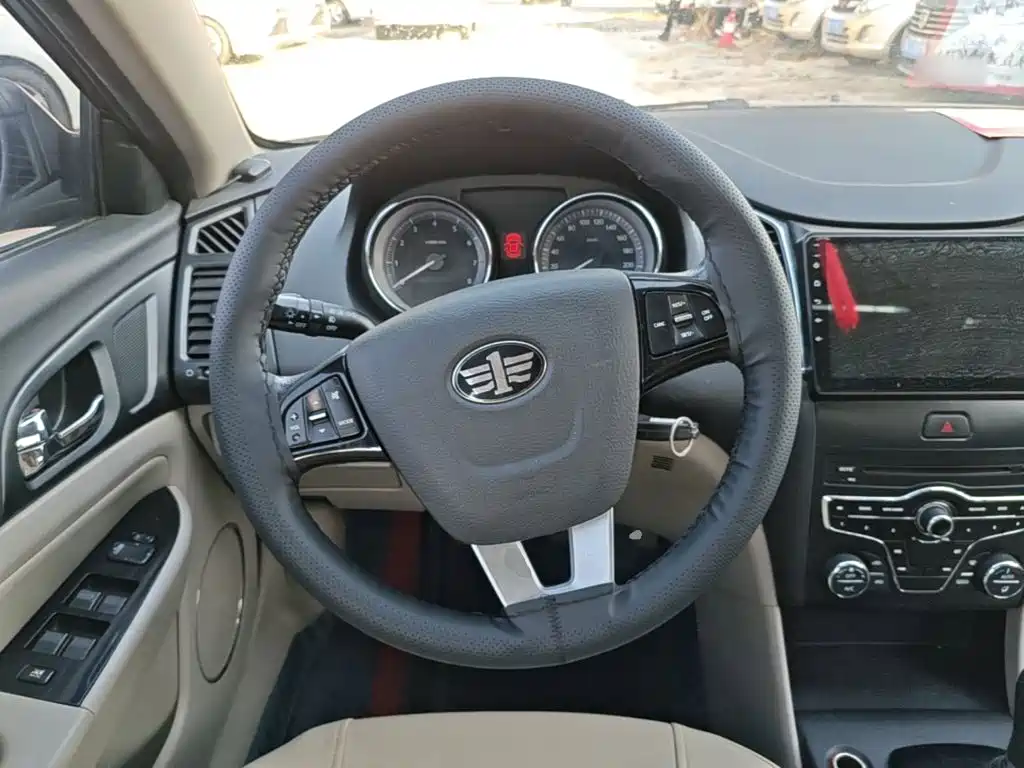 Bestune B50 — миниатюра 11