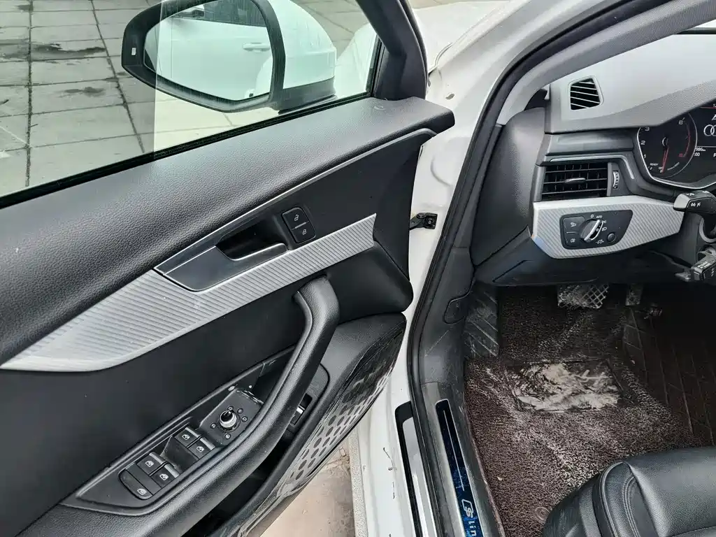 Audi A4L — миниатюра 12
