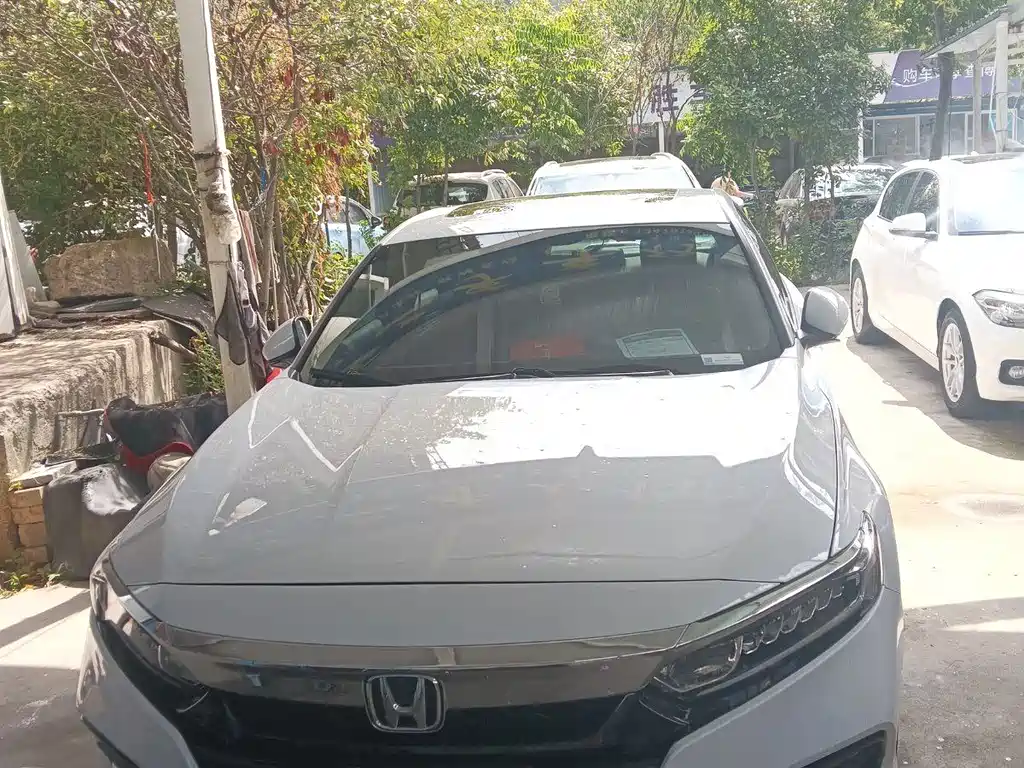 Honda Accord — миниатюра 2