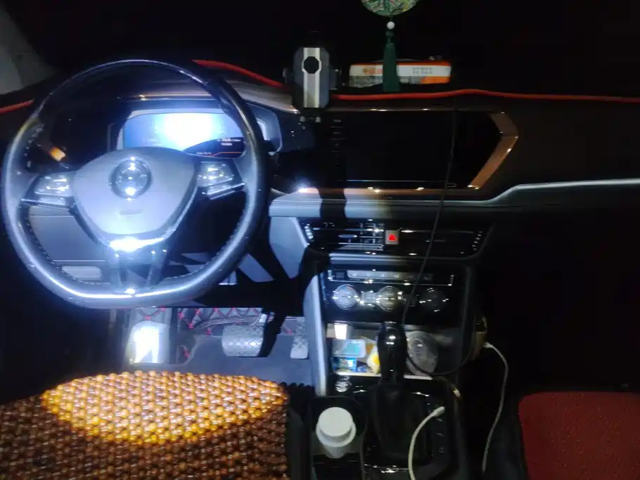 Volkswagen Tharu — миниатюра 12