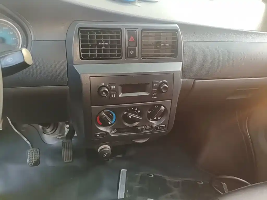 Wuling Wuling EV50 — миниатюра 13