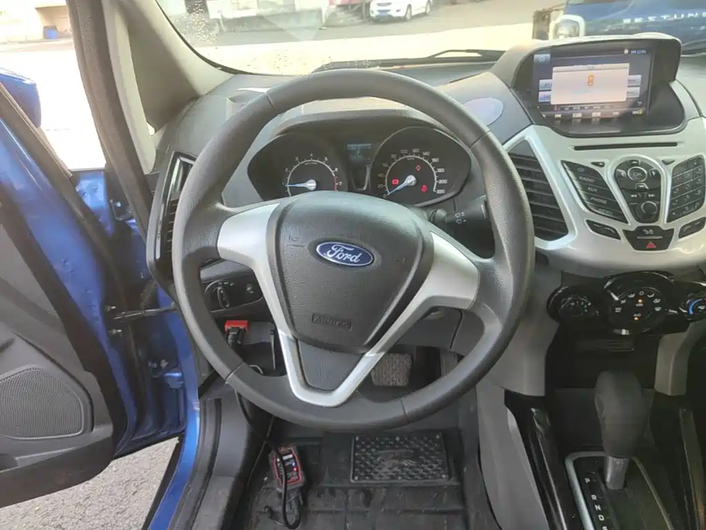 Ford Ecosport — миниатюра 7