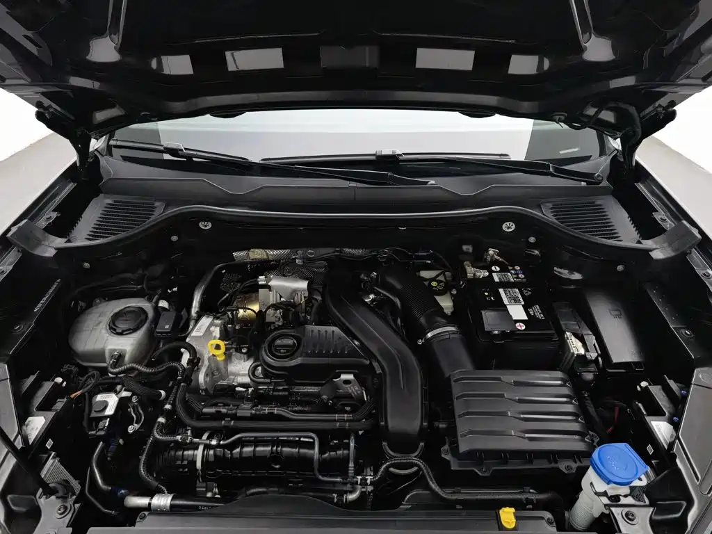 Volkswagen Tharu — миниатюра 6