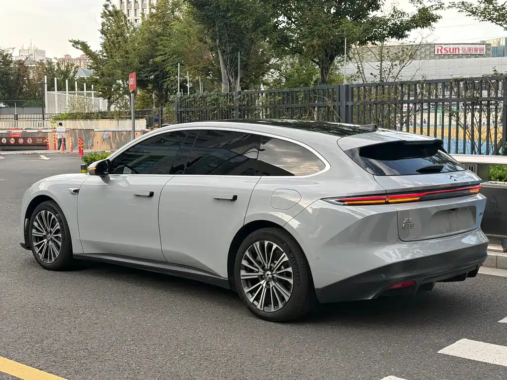 NIO ET5T — миниатюра 4
