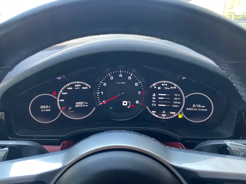 Porsche Cayenne — миниатюра 13