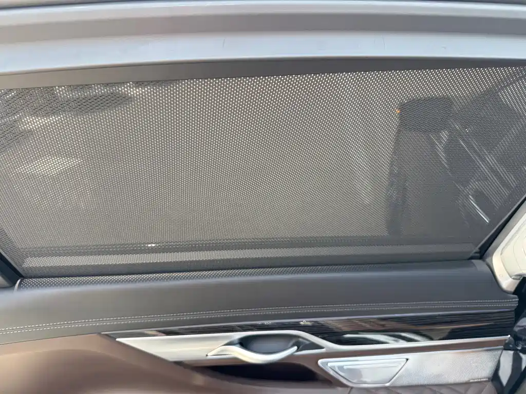 BMW 7 Series 7 2022 740Li Premium M Sport
