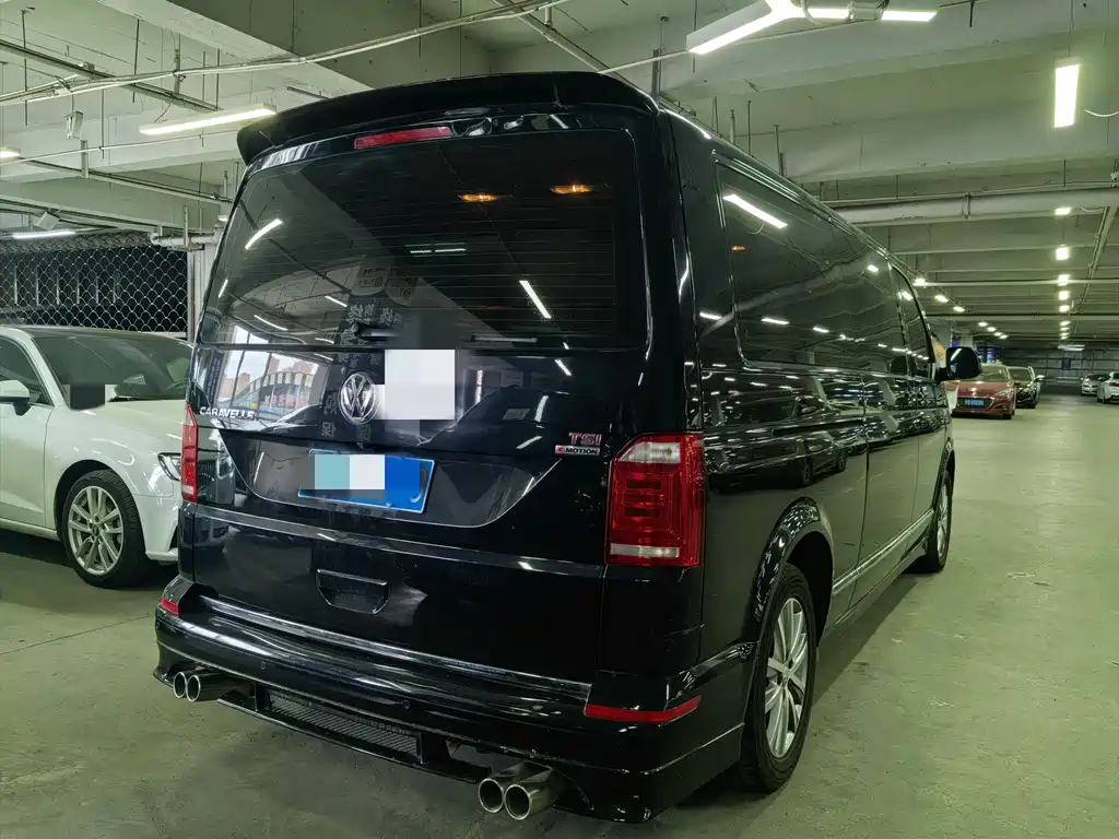 Volkswagen Caravelle — миниатюра 3