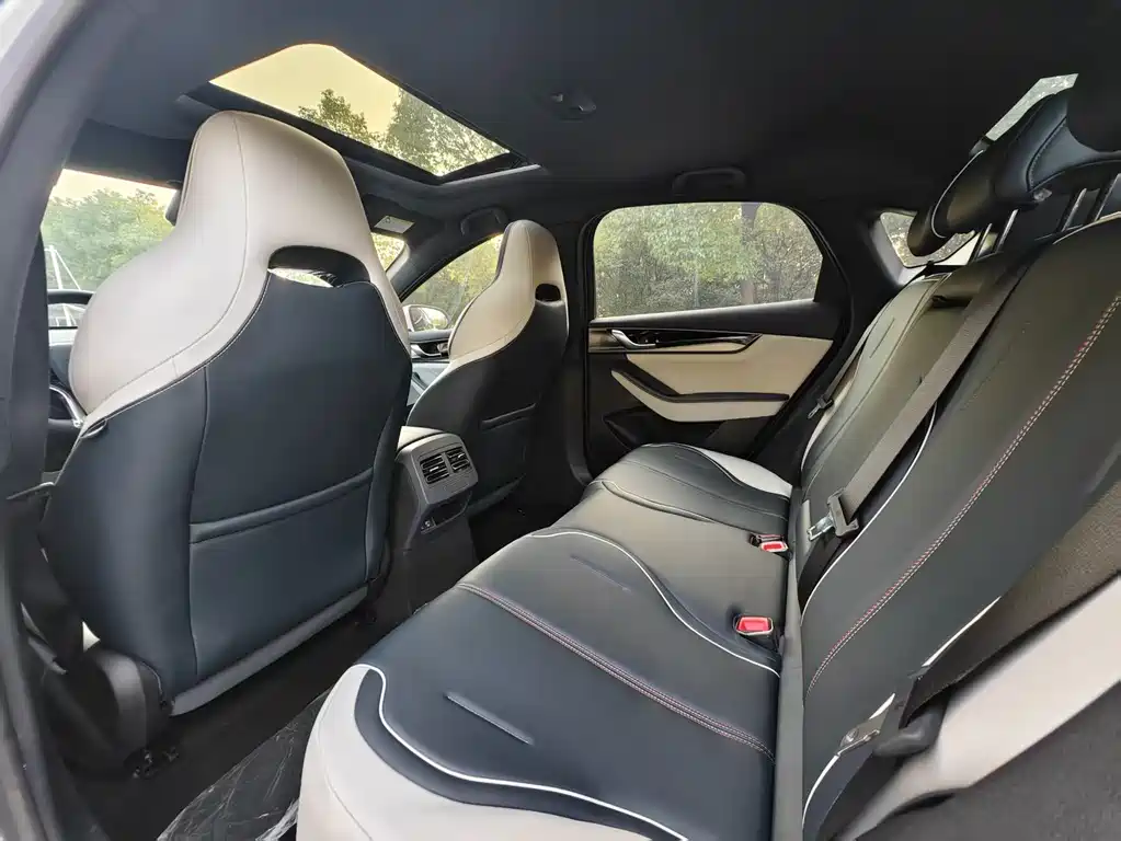 BYD Qin PLUS — миниатюра 7