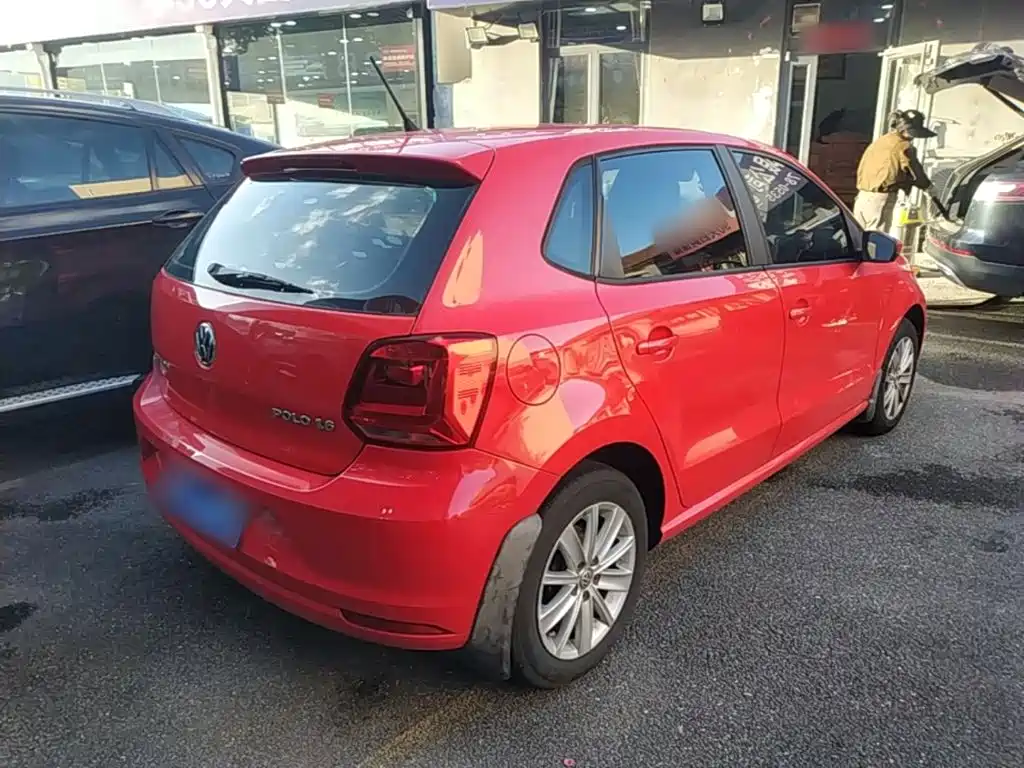 Volkswagen Polo — миниатюра 7