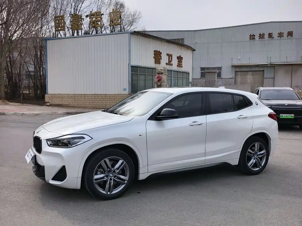 BMW X2 2023
