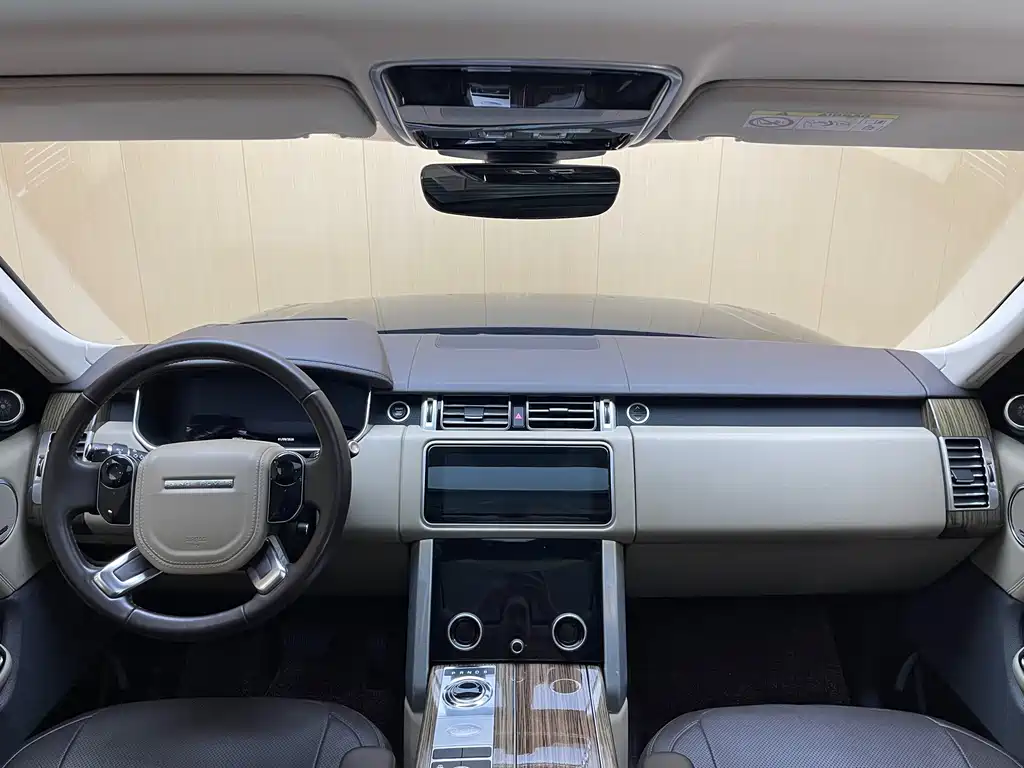 Land Rover Range Rover — миниатюра 5