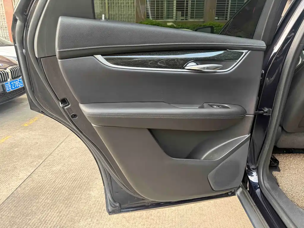 Cadillac XT5 2018 28T Luxury