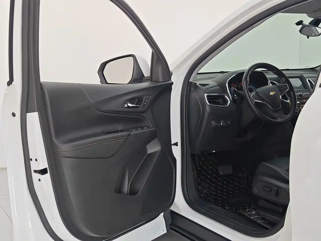 Chevrolet Equinox — миниатюра 29