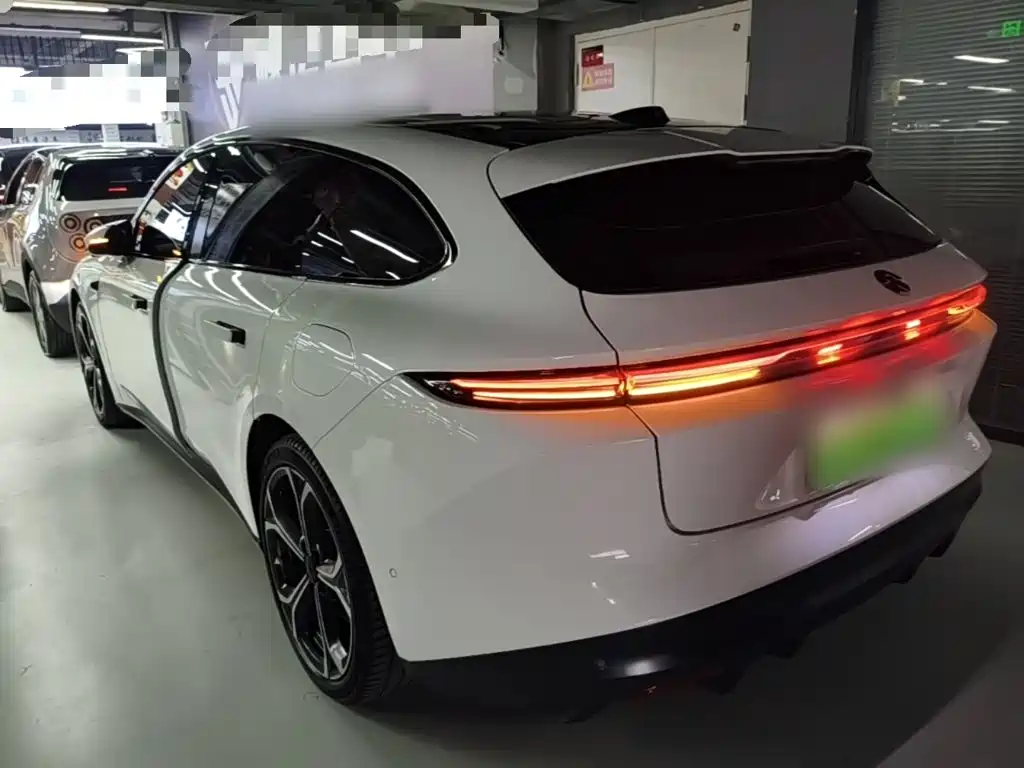 NIO ET5T — миниатюра 5