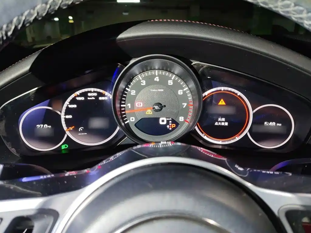 Porsche Cayenne — миниатюра 4