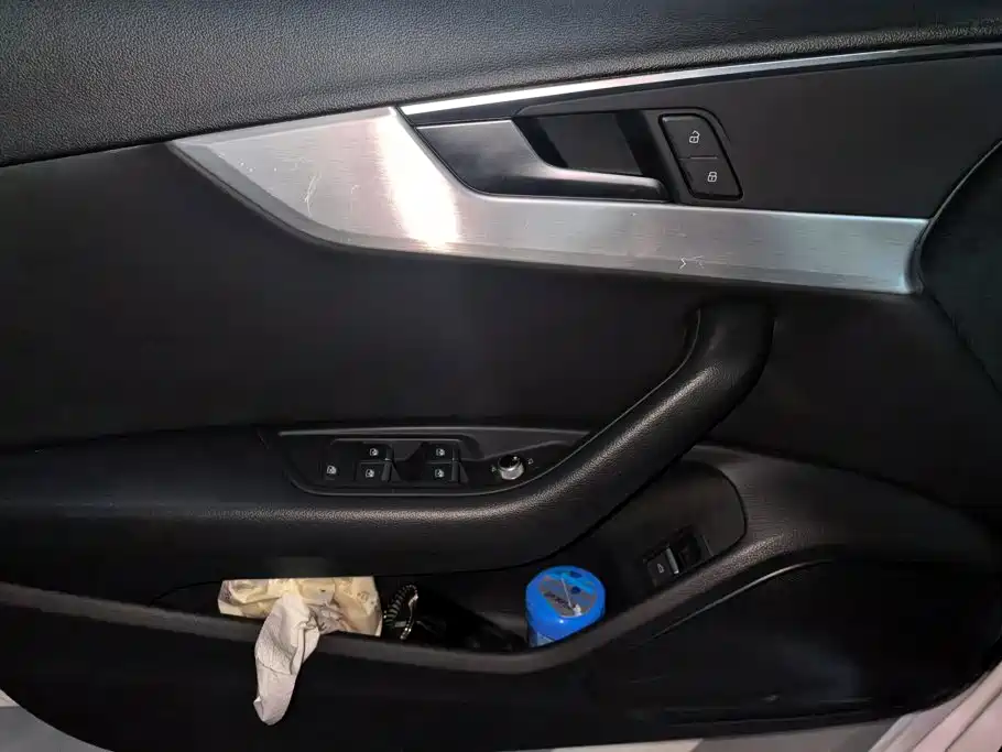 Audi A4L — миниатюра 7