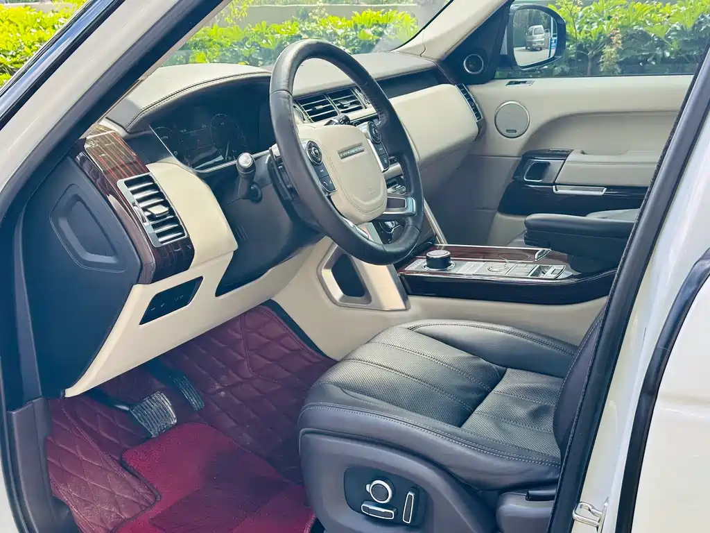 Land Rover Range Rover — миниатюра 7