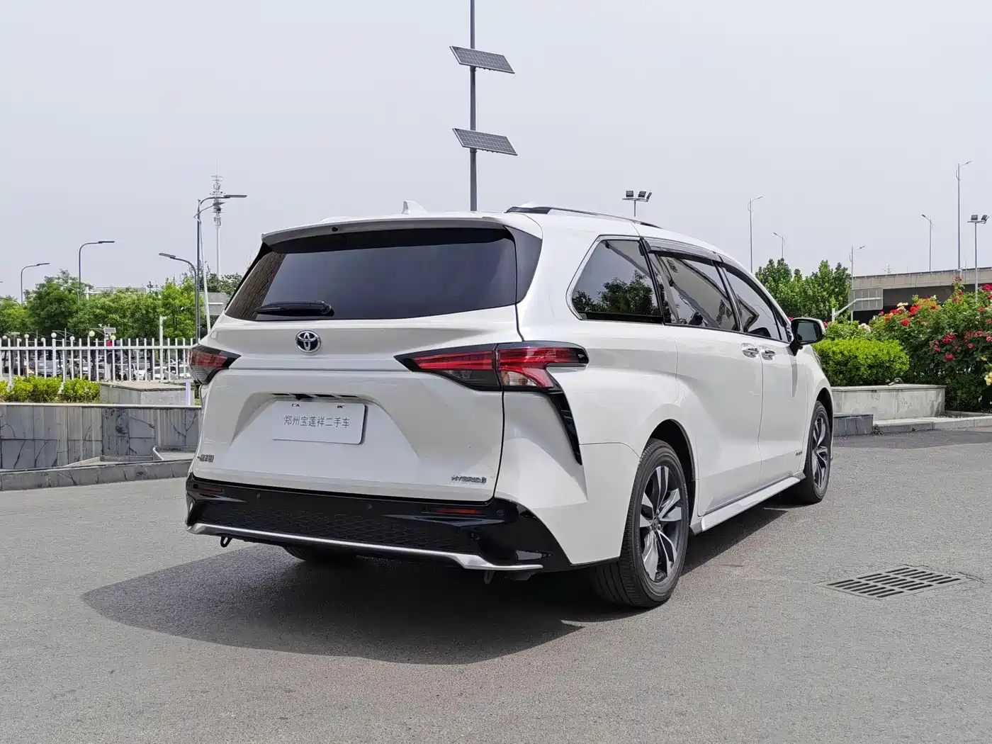 Toyota Grevia 2024 Белый из Китая, фото 2