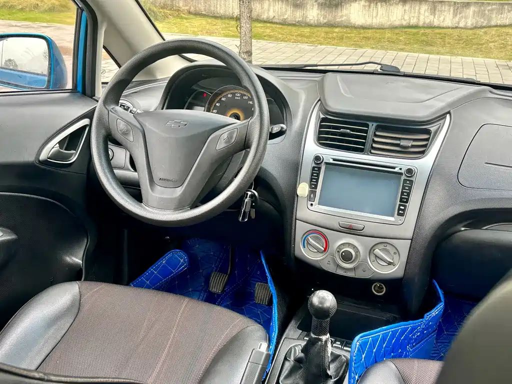 Chevrolet Sail — миниатюра 18