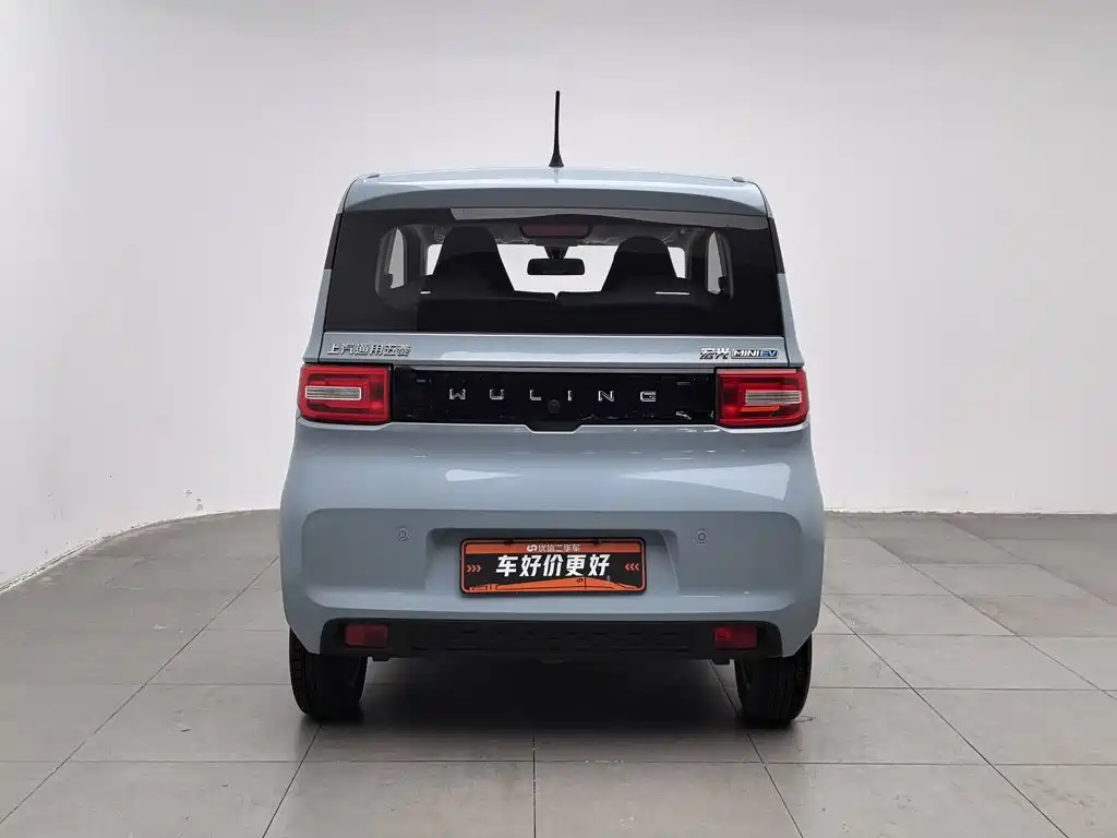 Wuling MINIEV — миниатюра 4