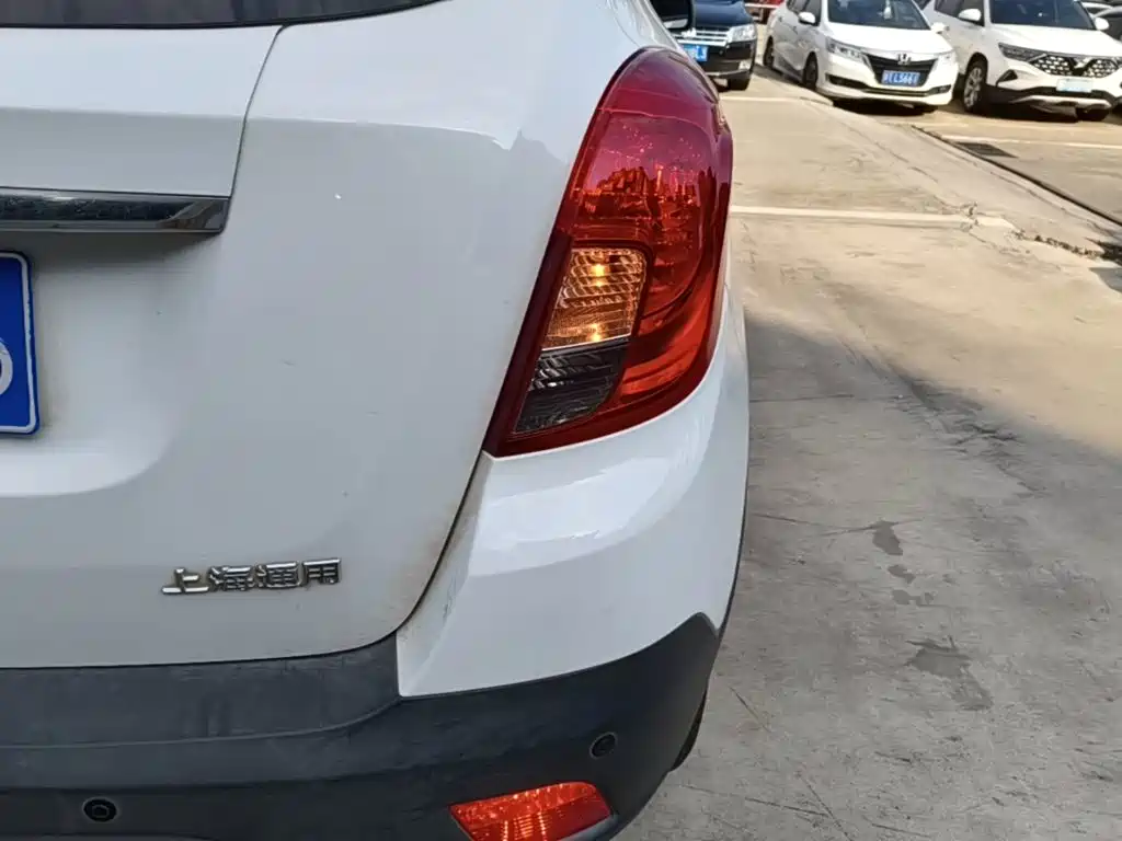 Buick Encore — миниатюра 8