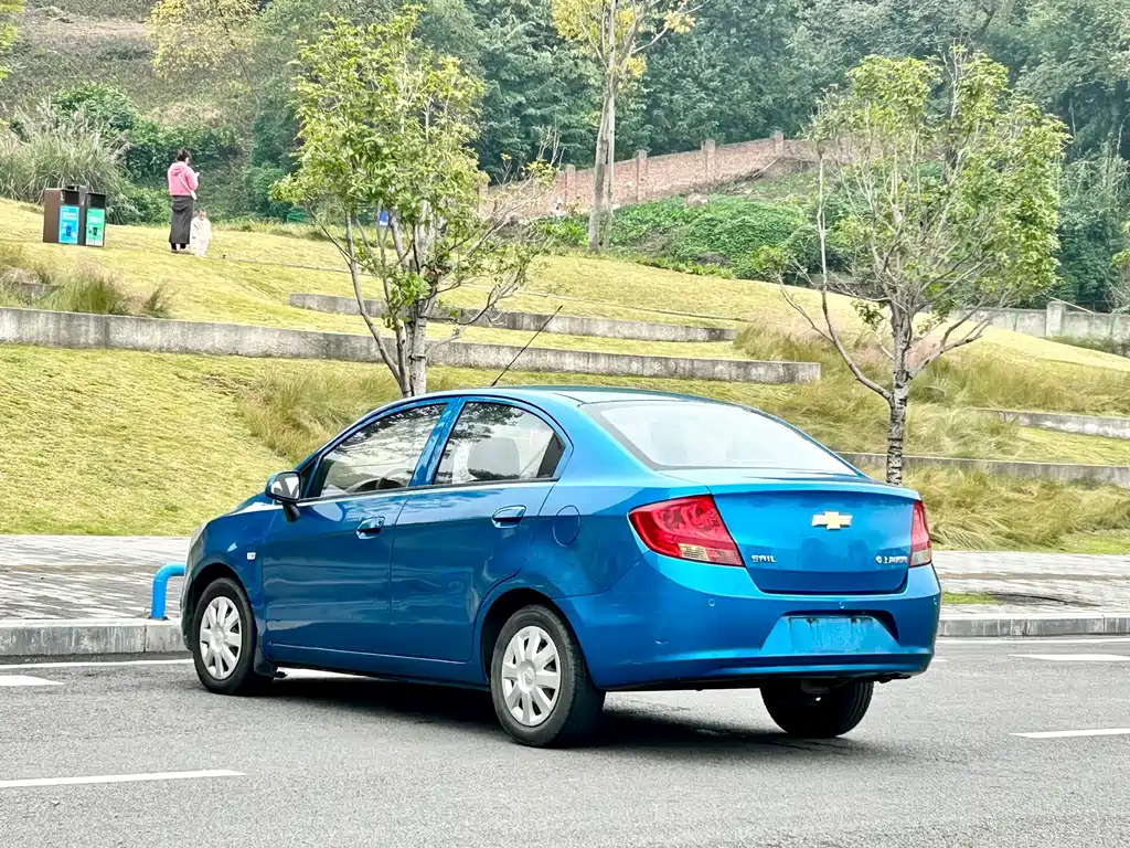 Chevrolet Sail — миниатюра 11