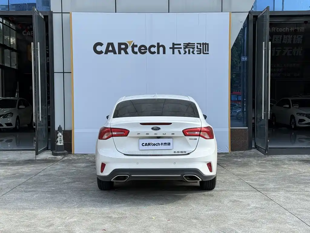 Ford Focus — миниатюра 13
