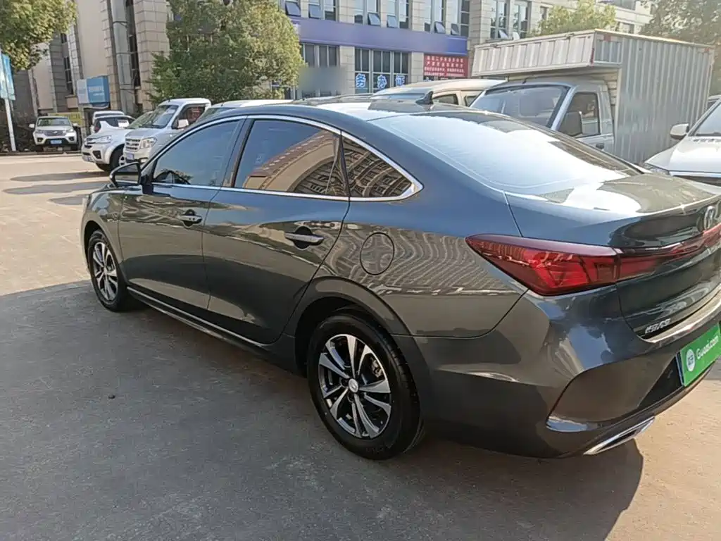 Changan Eado — миниатюра 5