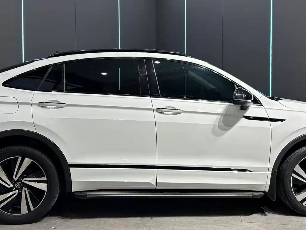 Volkswagen Tiguan X — миниатюра 5