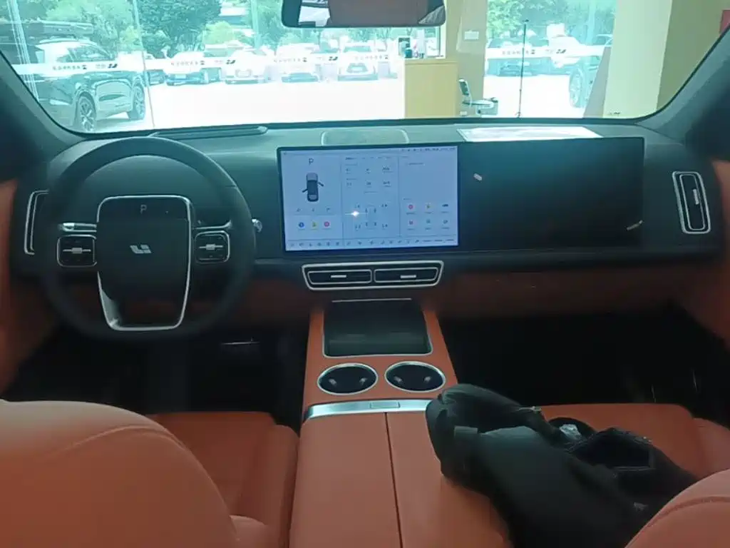 Li Auto Li L6 — миниатюра 10